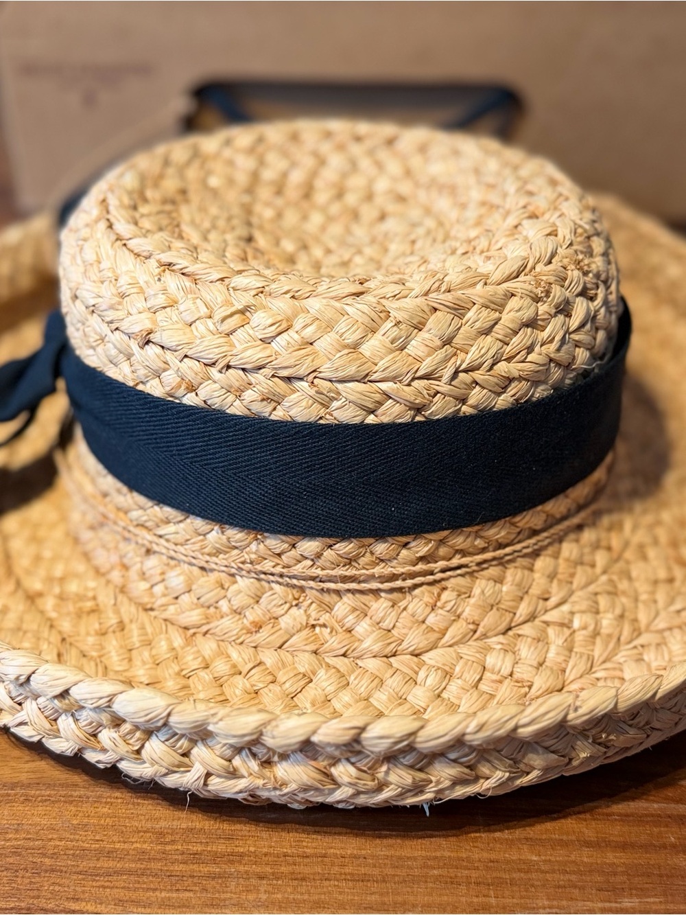 Helen Kaminski Classic 5 Raffia Sun Hat - **NEVER WORN** - Picture 4 of 8